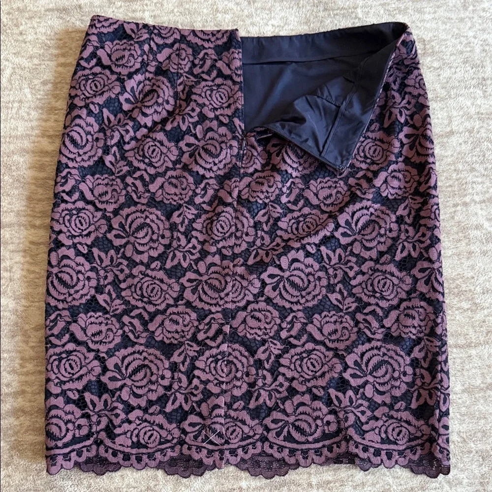 Ann Taylor Black and Purple Floral Lace Pencil Skirt Brand New - Picture 5 of 5